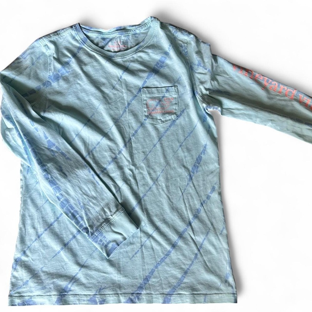 Vineyard vines blue and white long sleeved shirt small women's